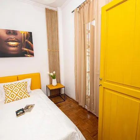 Theodosia Apartment
